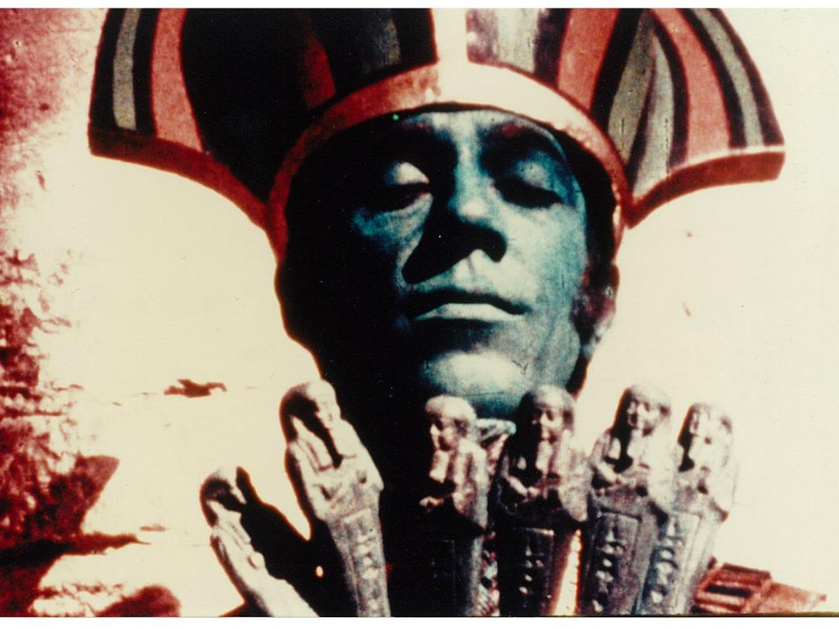 Kenneth Anger, la familia Manson y los dioses de&nbsp;Egipto